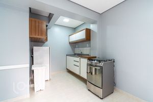 Image 32 - 917316