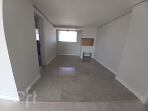 Image 8 - 917319
