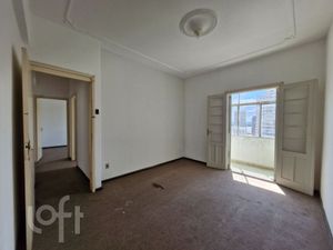 Image 6 - 917329