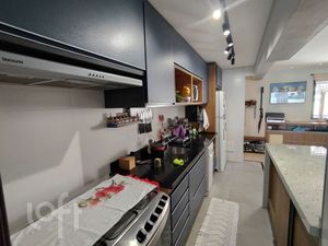 Image 9 - 917336