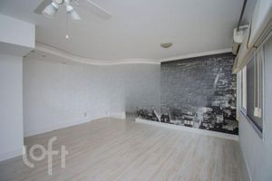 Image 3 - 917341