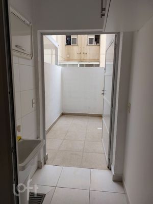 Image 3 - 917343