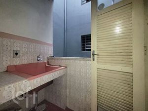 Image 13 - 917344