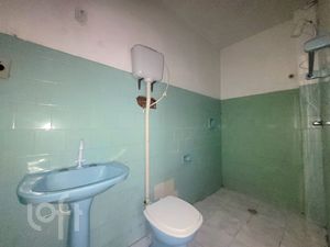 Image 8 - 917344