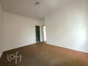 Image 4 - 917344