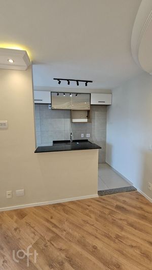 Image 18 - 917345