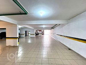 Image 26 - 917346