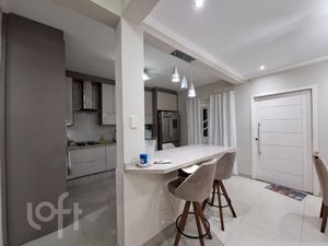 Image 21 - 917352