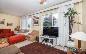 Image 3 - 917367