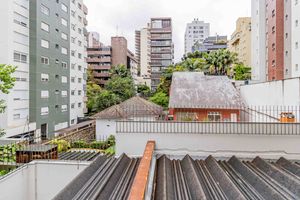 Image 17 - 917367