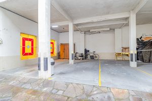 Image 38 - 917367