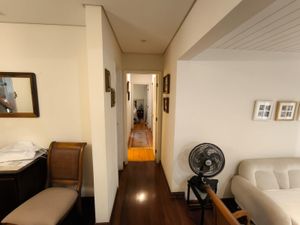Image 19 - 917376