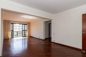 Image 1 - 917382