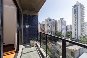 Image 6 - 917382