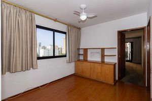 Image 34 - 917382