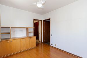 Image 36 - 917382