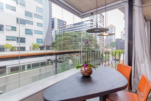 Image 4 - 917387