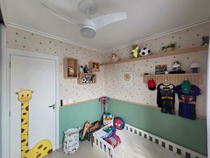 Image 7 - 917389