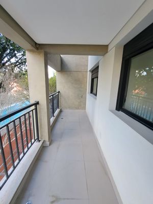 Image 22 - 917394