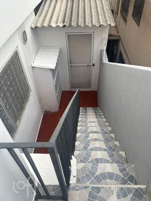 Image 29 - 917408