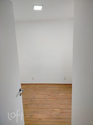 Image 4 - 917416