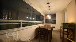 Image 3 - 917432