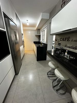 Image 12 - 917491