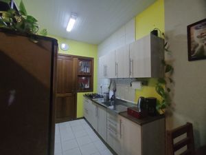 Image 5 - 917492