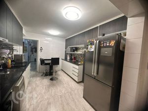Image 8 - 917493