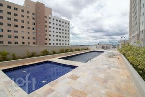 Image 9 - 917495