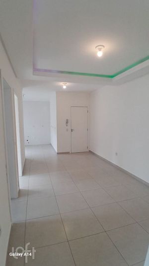 Image 19 - 917503