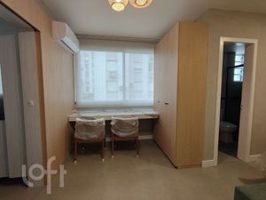 Image 4 - 917510