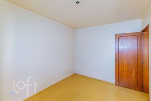 Image 16 - 917514