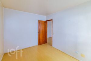 Image 15 - 917514