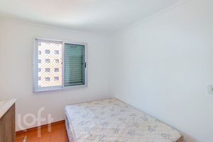 Image 7 - 917516