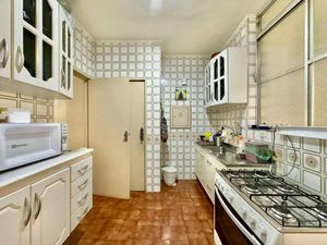 Image 3 - 917521
