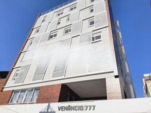 Image 21 - 917524
