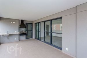 Image 11 - 917564