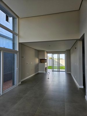Image 3 - 917568