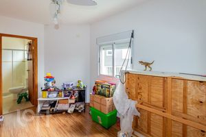 Image 32 - 917578