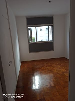 Image 4 - 917593