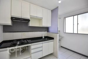 Image 4 - 917595