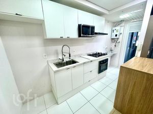 Image 4 - 917596