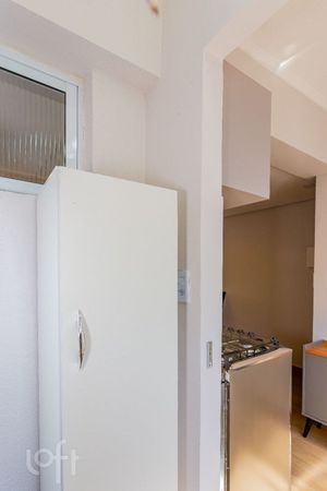 Image 14 - 917598