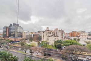 Image 12 - 917604