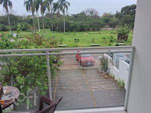 Image 11 - 917610