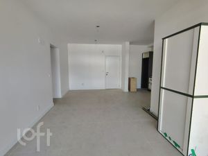 Image 4 - 917614