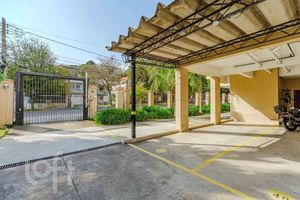 Image 31 - 917615
