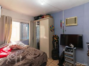 Image 10 - 917635