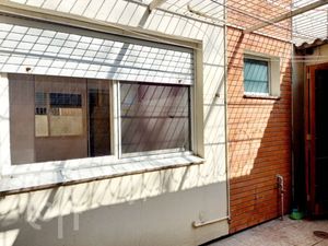 Image 4 - 917685